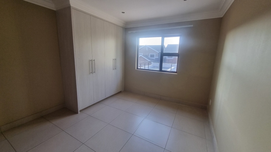 3 Bedroom Property for Sale in Heuwelsig Free State